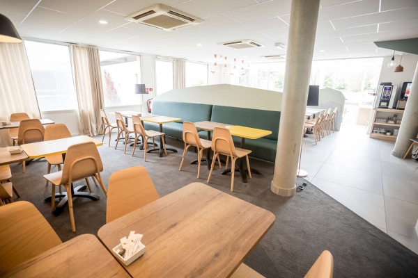 Hotel Kyriad CLERMONT FERRAND SUD - La Pardieu